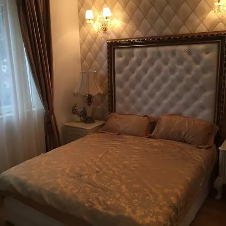 Apartment Sweet Homes 4 